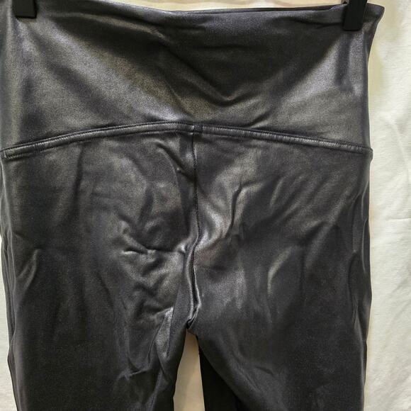 Spanx faux leather shiny black leggings XL skinny leg shaping - Picture 7 of 11